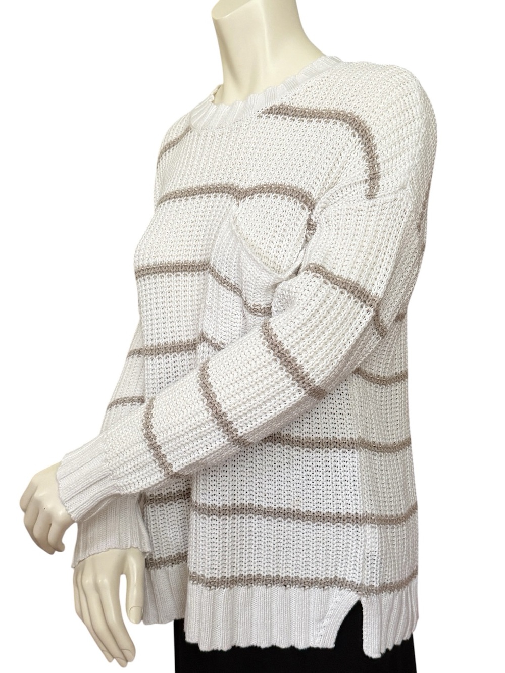 American Eagle Outfitters Off White Sweater with Taupe Stripes ~ M - Picture 8 of 8